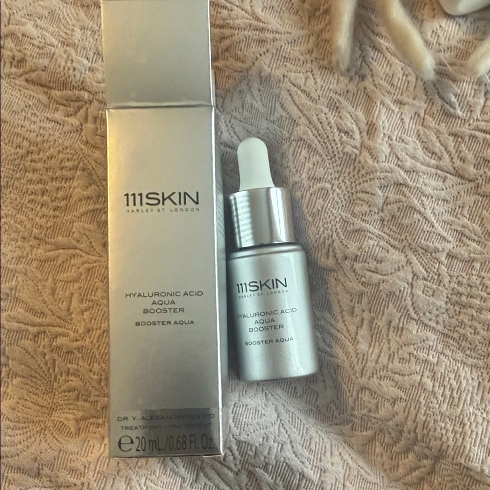 111SKIN Silver Aqua Booster Hyaluronic Acid Treatment